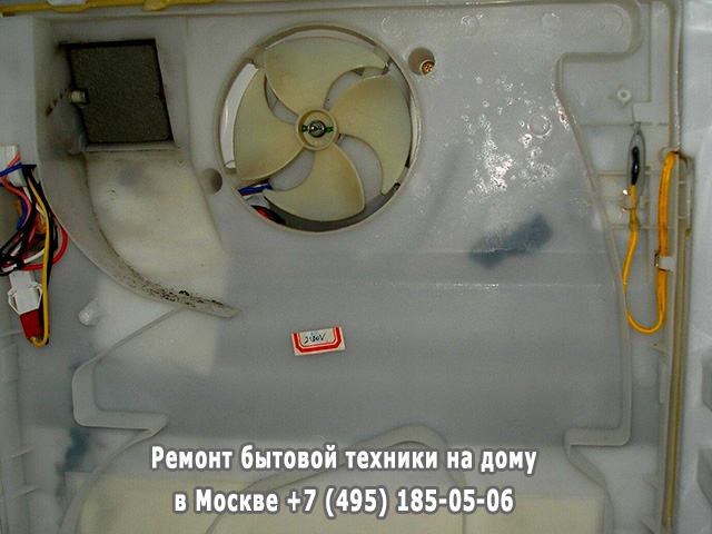 Почему греется холодильник