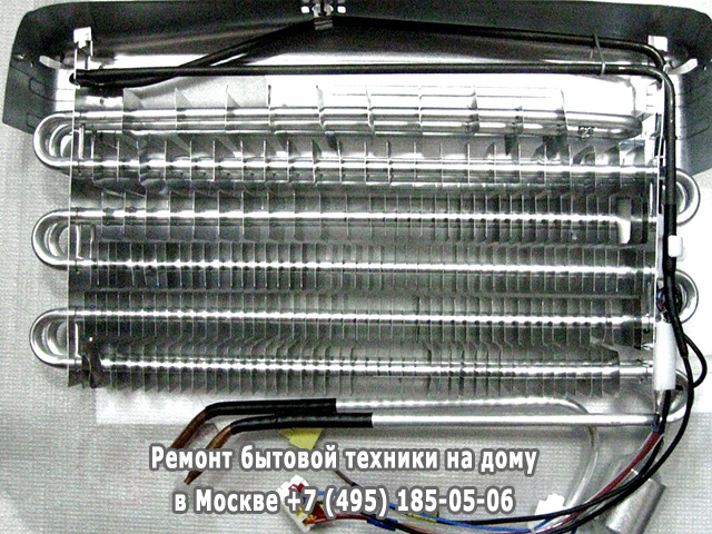 Почему холодильник издает странные звуки