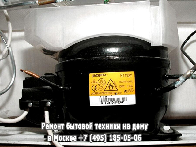 Почему стал шуметь холодильник