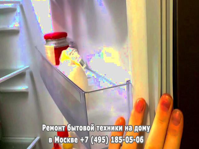 Запах в холодильнике причины